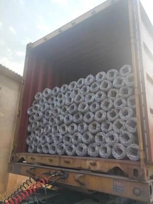 Single Razor Iron Wire 1.6mm x 100 meter barbed wire for fence mesh ASTM 6 8 9 10 12 14 18 20 easy to install and sturdy