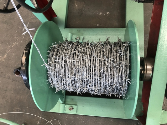 Road Isolation and Grassland Protection Galvanized Welded Razor Barbed Wire Mesh with Customers' Requirment Barb Length