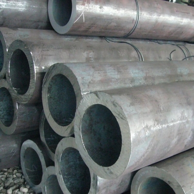 6 Meter Round Erw Black Carbon Steel Pipe with Punching Processing Service and Tisi Certificate 20 Seamless Steel Pipe
