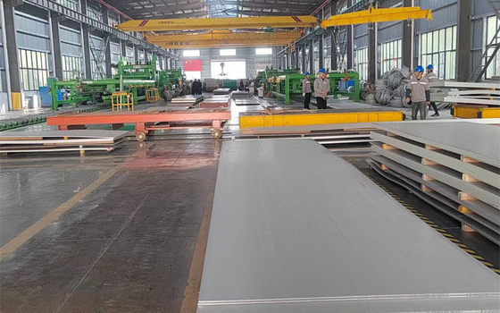 High Strength 4ft * 8ft 2mm Gold Mirror Stainless Steel Water Ripple Sheet SS Sheet 202 Stainless Plate Tolerance ±1%