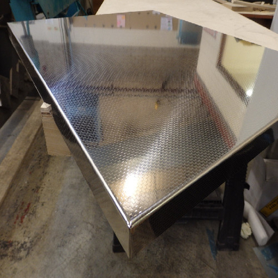 High Strength JIS 3mm Thick Checkered Stainless Steel Plate with Customizable Width 1000mm-2000mm GB Standard