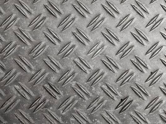 Hot Rolled Carbon Steel Diamond Mild Checkered Plate 3mm Mild Steel Checker Plate with Tolerance of ±1% and BIS Certified