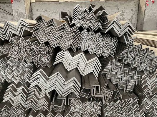 ASTM A36 Equal Angle Steel for Q235/Q345/SS400/ST37-2/ST52/Q420/Q460/S235JR/S275JR/S355JR Grade in 20mm-70mm Wide Range