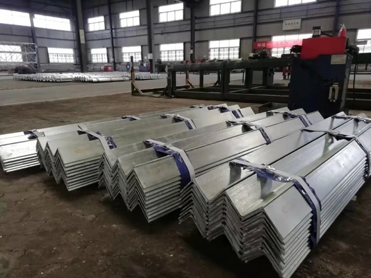 Customized Size 50*50*3 50*50*4mm Equal Stainless Steel L Mild Angle Hot Rolled Structural Steel Angles