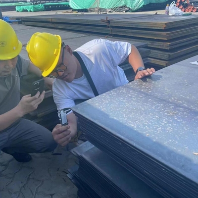 Extensive Inventory of Hot Rolled Carbon Steel Plates, sizes 2*1250*6000mm in Q355, SS400, and Q195 grades.