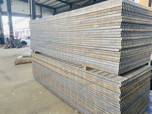 High Strength 30*30 Hot Dipped Galvanized Steel Bar Grating Galvanized Steel Grating Prices For Roofing