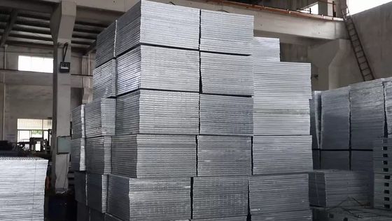 Factory Outlet 30*3 Galvanized Steel Bar Grating G505/30/100 G503/30/100 Platform Floor Galvanized Steel Grating