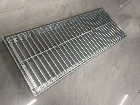 Factory Direct Sale Anti Skid Steel Grating Rectangle 25mm I Bar Steel Grating Hot Dip Galvanized