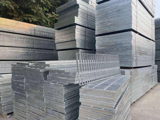 Walkway Steel Grating Platform Steel Galvanized Metal Grid Plate Steel Grating with Twist Bar Accept Customization Grating
