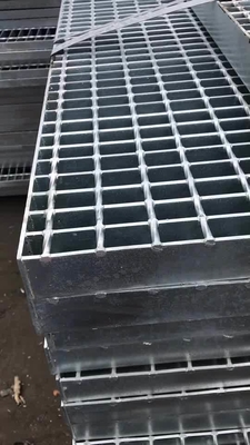 Metal building materials hot dipped 30 x 3mm galvanized steel grating Low Carbon Walkway,Floor Drain Grate for Building Material