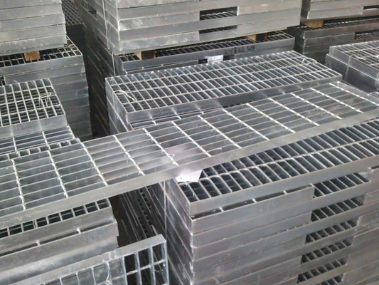 Hot sale steel grating metal mesh grill stainless steel grating plate stair tread anti skid plate for Industrial